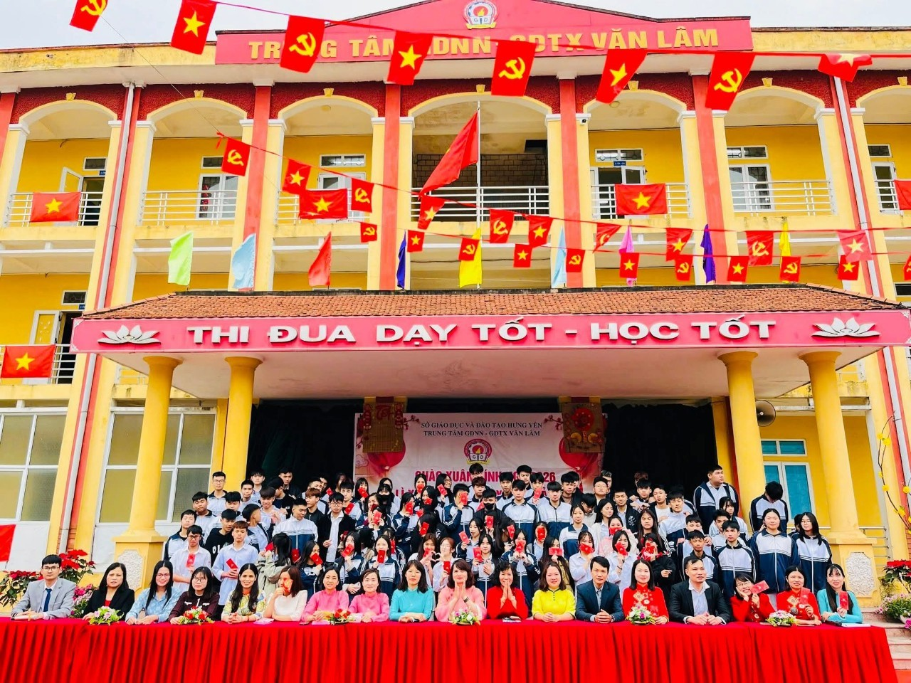 Xuân Bính Ngọ tại Trung tâm GDNN - GDTX Văn Lâm